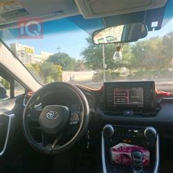 تۆیۆتا ڕاڤ 4